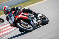 donington-no-limits-trackday;donington-park-photographs;donington-trackday-photographs;no-limits-trackdays;peter-wileman-photography;trackday-digital-images;trackday-photos